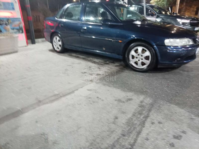 Opel Vectra B 