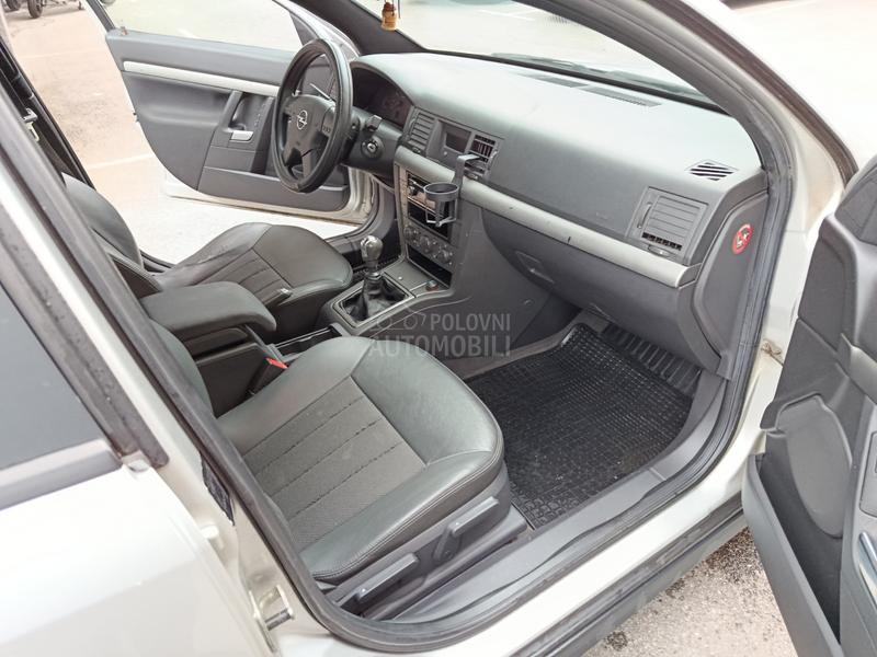 Opel Vectra C 1.8 CNG, vlasik