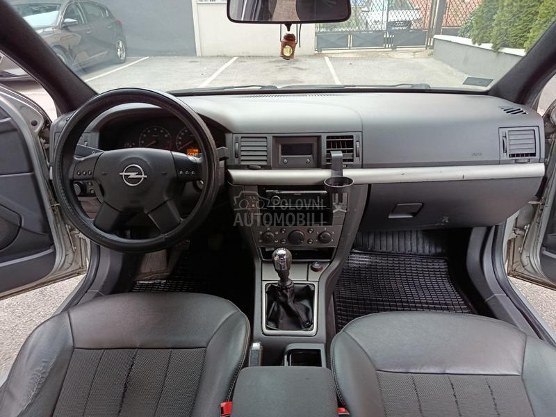Opel Vectra C 1.8 CNG, vlasik