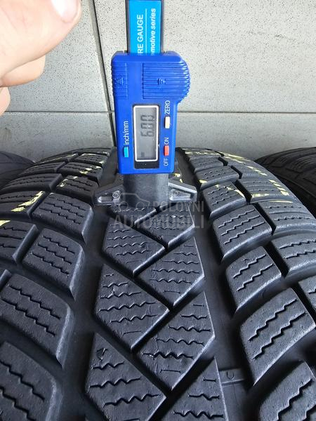 Vredestein 245/50 R18 Zimska