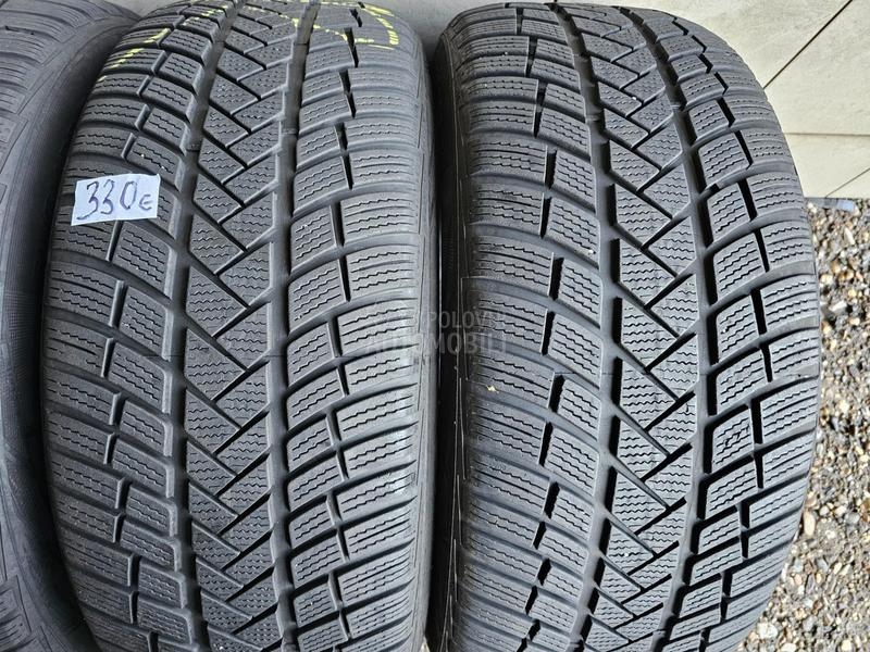 Vredestein 245/50 R18 Zimska