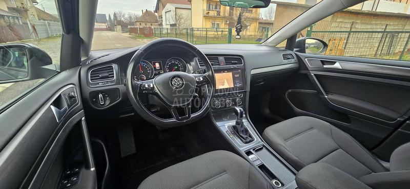 Volkswagen Golf 7 e golf