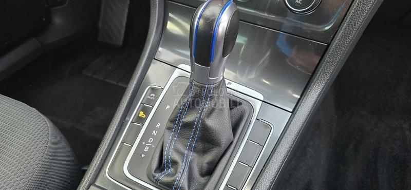 Volkswagen Golf 7 e golf