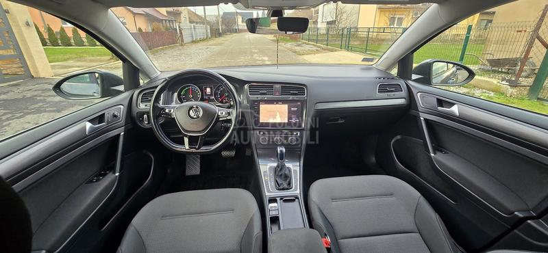 Volkswagen Golf 7 e golf
