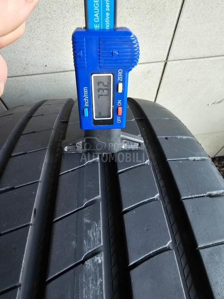 Goodyear 225/45 R19 Letnja