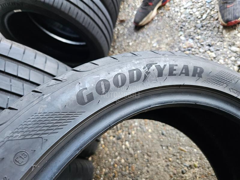 Goodyear 225/45 R19 Letnja