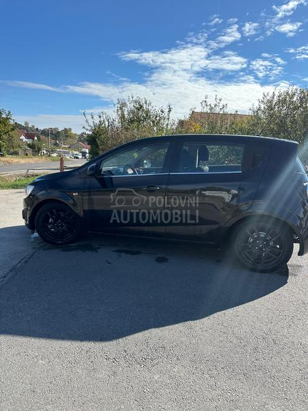 Chevrolet Aveo 2011 1.4B