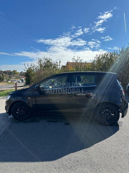 Chevrolet Aveo 2011 1.4B