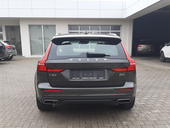 Volvo V60 Cross Country D4 AWD 190HP CH