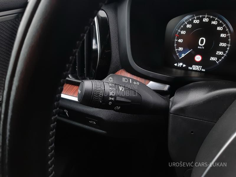 Volvo V60 Cross Country D4 AWD 190HP CH