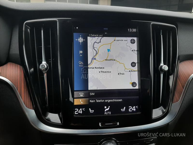 Volvo V60 Cross Country D4 AWD 190HP CH