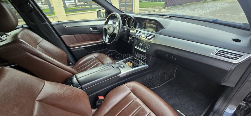 Mercedes Benz E 200 
