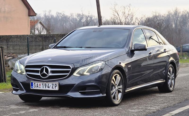 Mercedes Benz E 200 