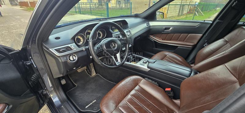 Mercedes Benz E 200 