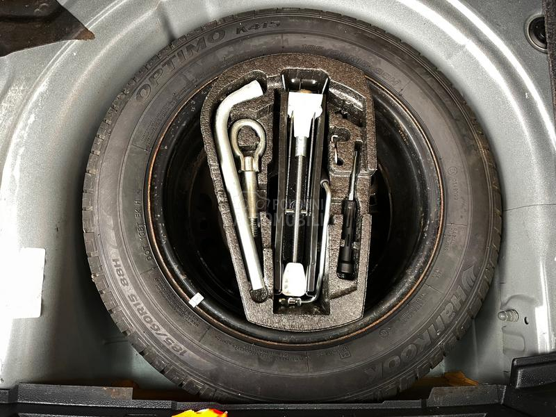 Volkswagen Polo CH 132000 K M