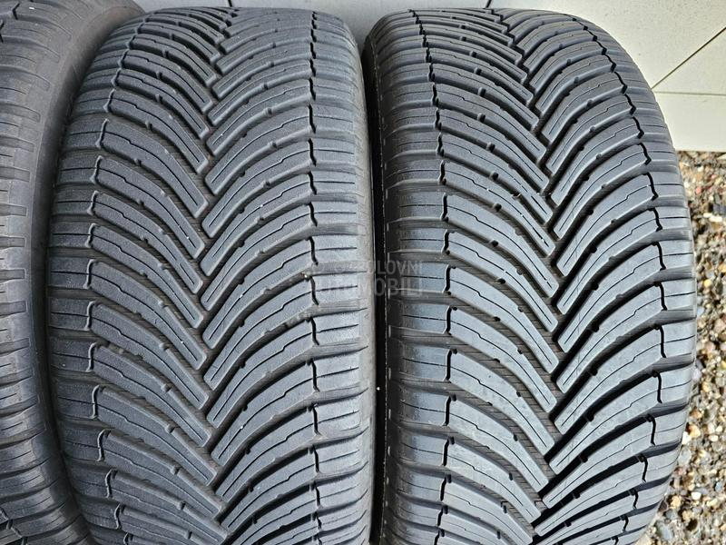 Bridgestone 235/45 R18 Sve sezone