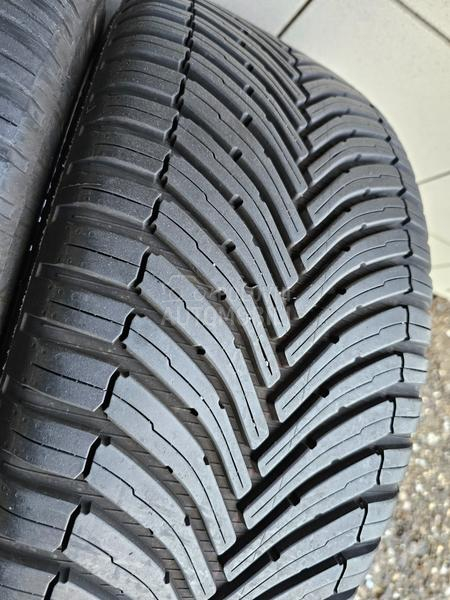 Bridgestone 235/45 R18 Sve sezone