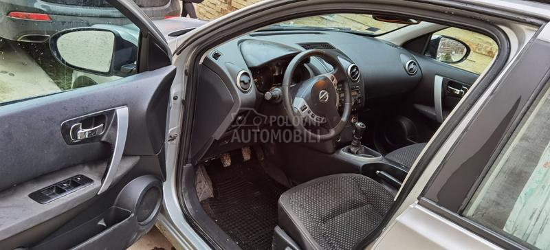 Nissan Qashqai 2.0