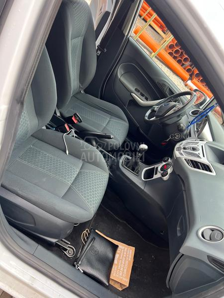 Ford Fiesta TITANIUM