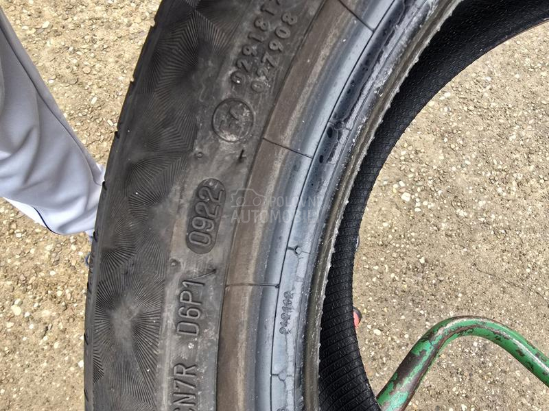 Continental 225/45 R17 Letnja