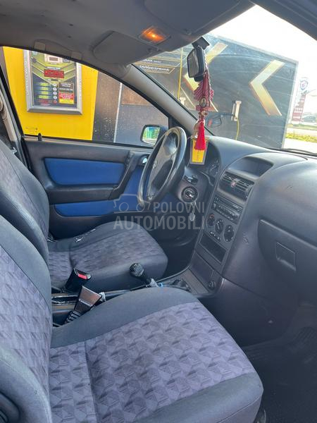 Opel Astra G 
