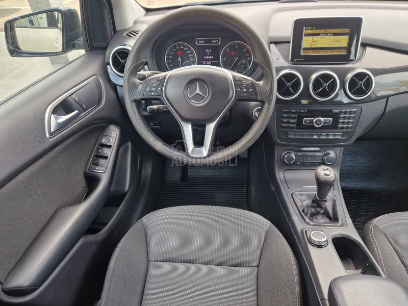 Mercedes Benz B 180 EXECUTIVE