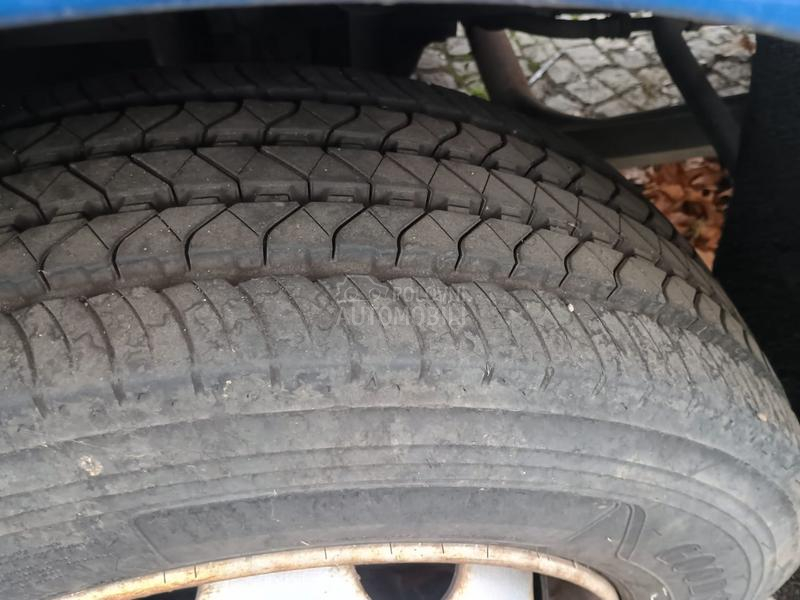 Renault MIDLUM 180DCI