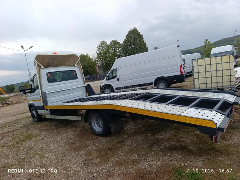 Iveco DAILY 70 C 15 SLEPKA
