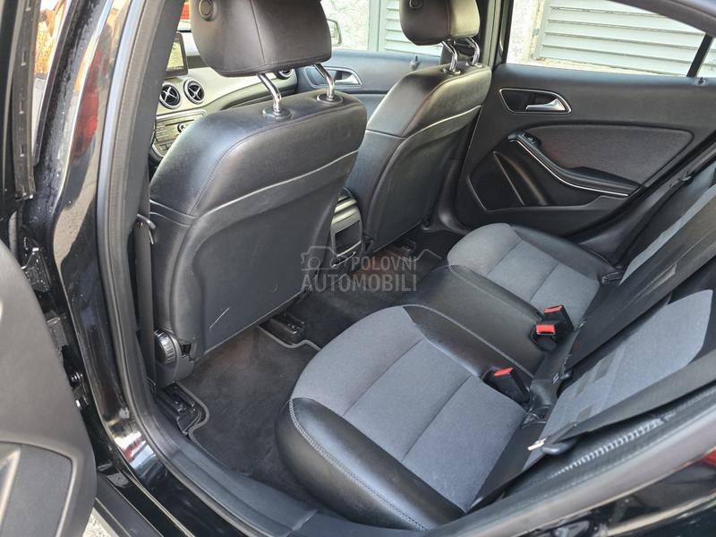 Mercedes Benz GLA 180 Edition Ambition