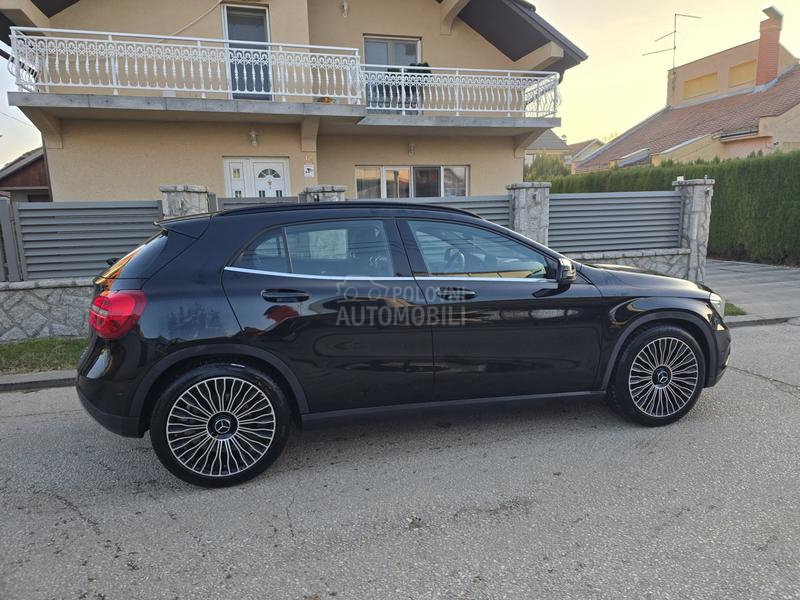 Mercedes Benz GLA 180 Edition Ambition