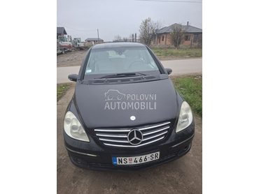Mercedes Benz B 200 