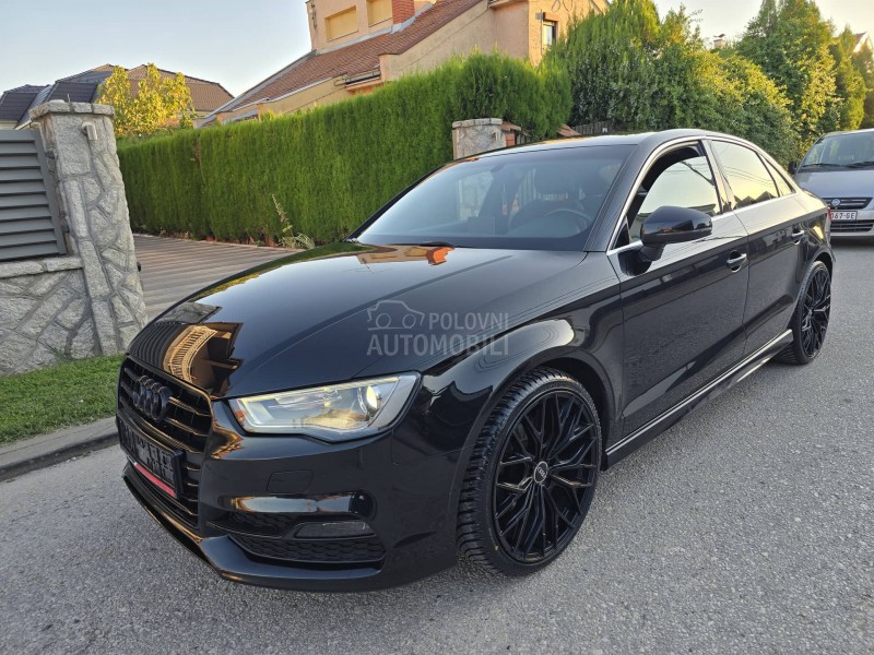 Audi A3 1.4 tfsi S LINE