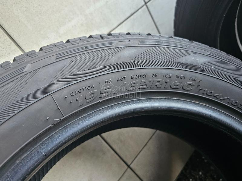 Hankook 195/65 R16 Zimska