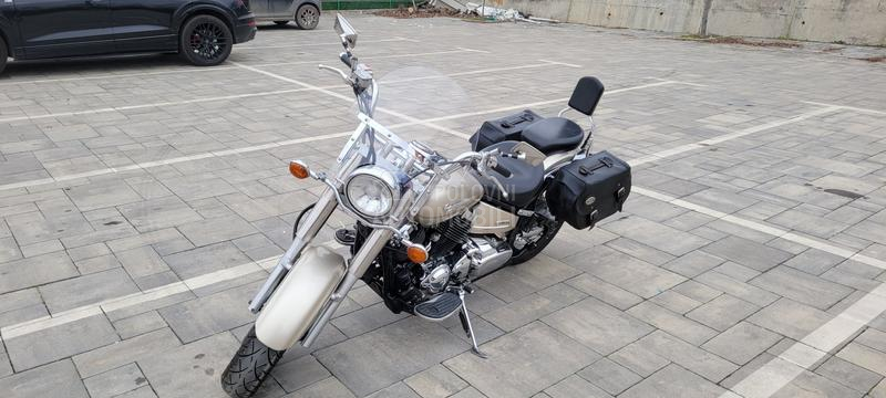 Yamaha xvs drag star 650 classic