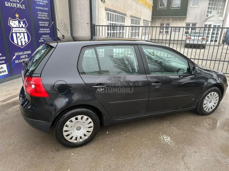 Volkswagen Golf 5 1.9 TDI