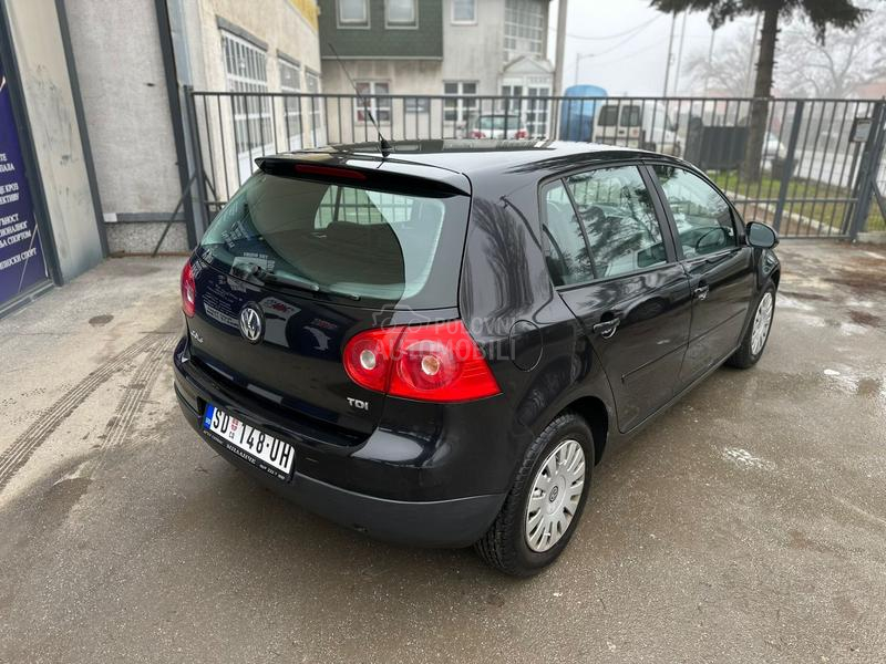 Volkswagen Golf 5 1.9 TDI