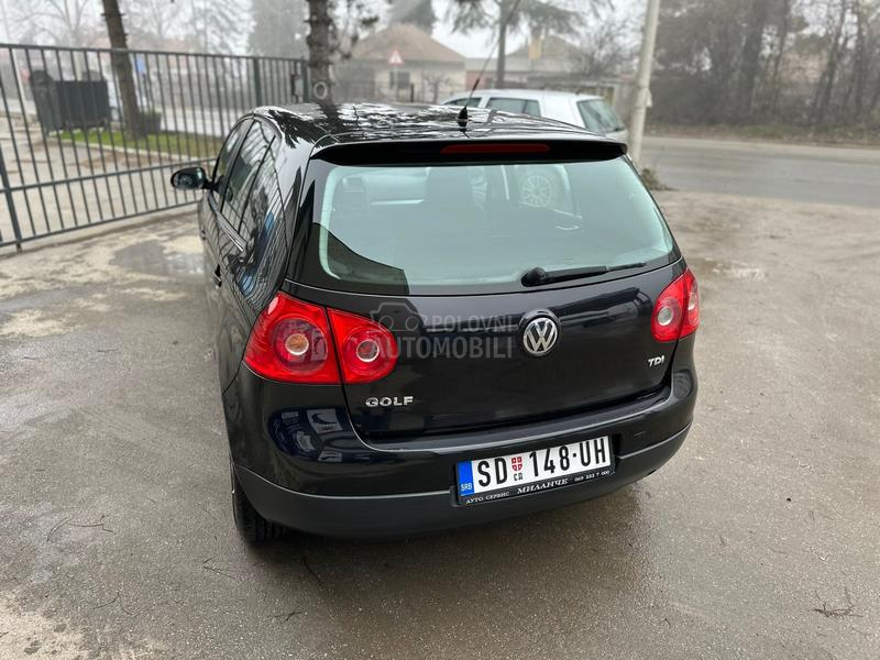 Volkswagen Golf 5 1.9 TDI