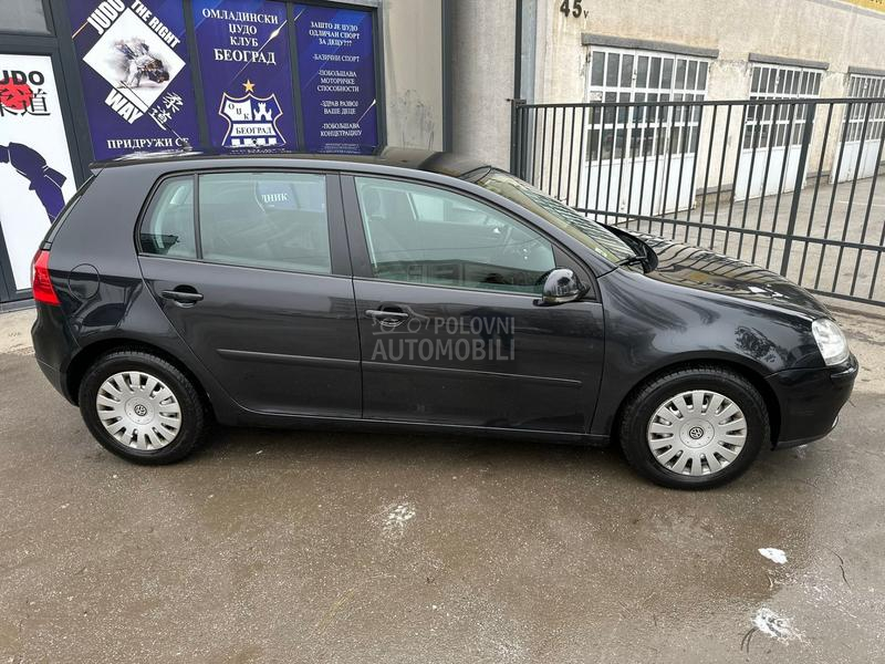 Volkswagen Golf 5 1.9 TDI