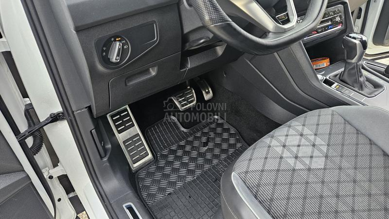 Volkswagen Tiguan R LINE