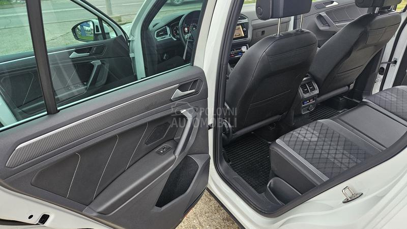 Volkswagen Tiguan R LINE