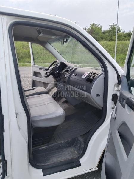 Volkswagen Transporter T5 2.0TDI