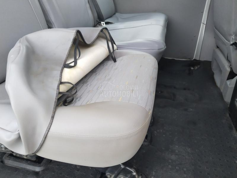 Volkswagen Transporter T5 2.0TDI