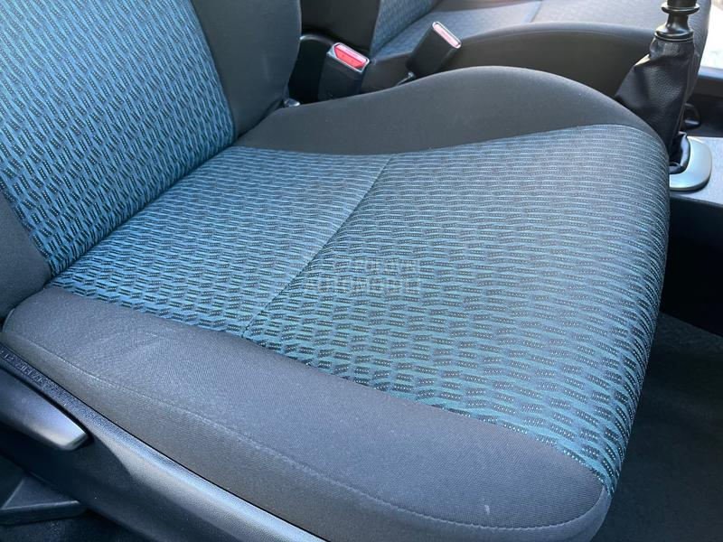 Toyota Yaris 1.3 VVTI