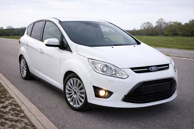Ford C-Max Sony