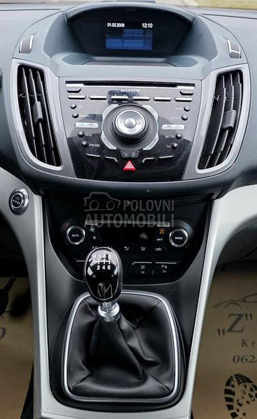 Ford C-Max Sony