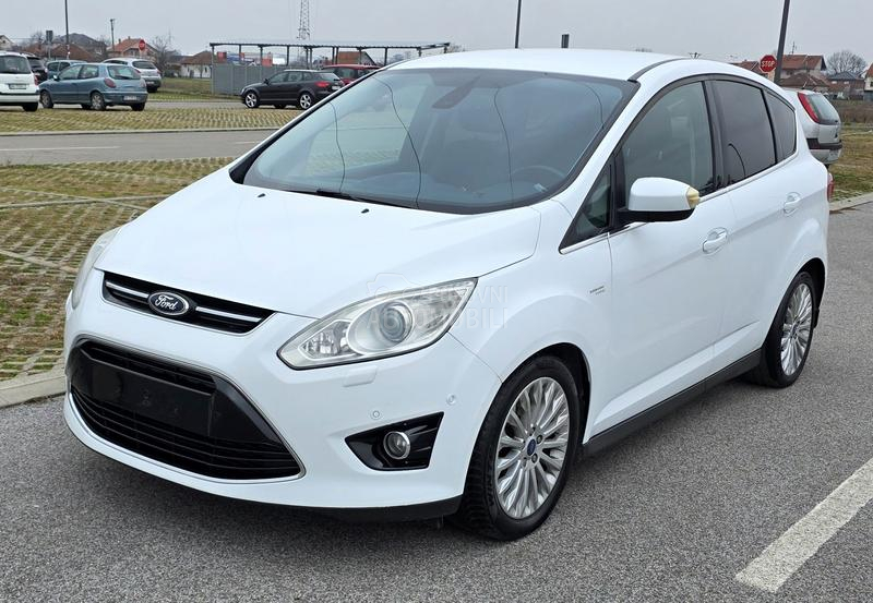 Ford C-Max Sony