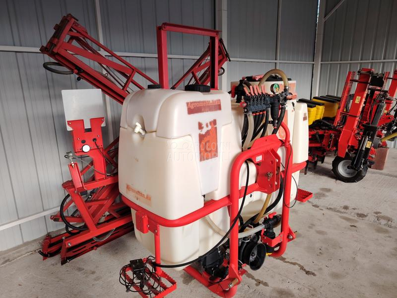 Agromehanika 800l