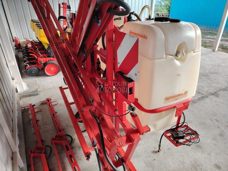 Agromehanika 800l