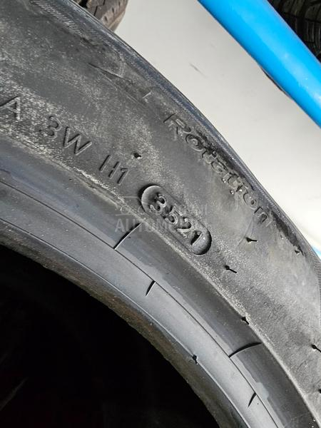 Hankook 295/40 R19 Zimska