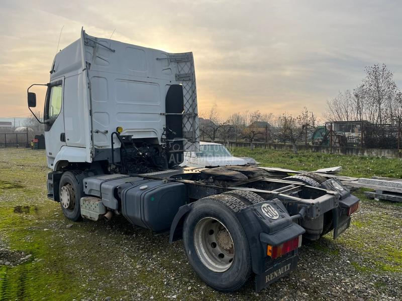 Renault 420 DCI T